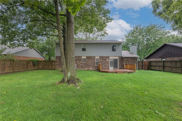 8930 Willowgate Lane, Huber Heights, OH 45424