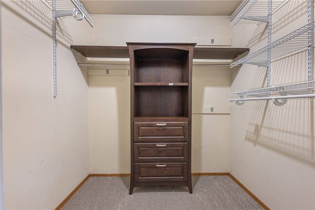 8930 Willowgate Lane, Huber Heights, OH 45424