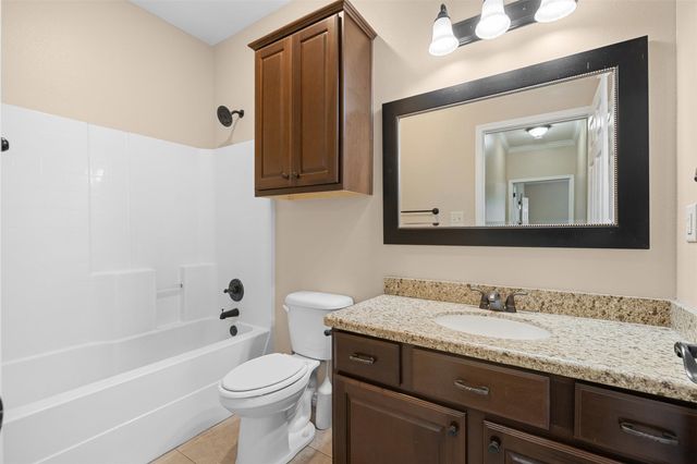 1006 Meadow Wood, Caldwell, TX 77836