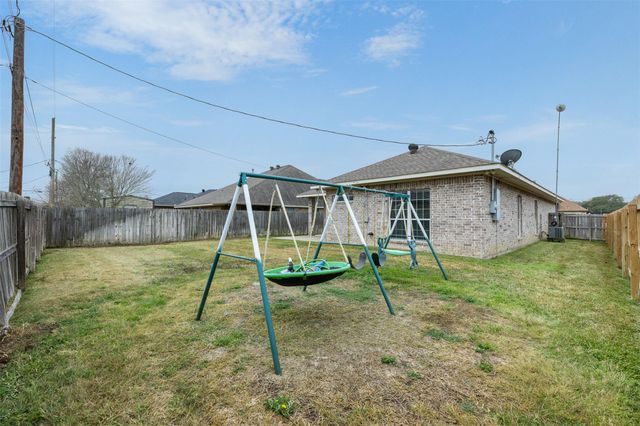 1006 Meadow Wood, Caldwell, TX 77836