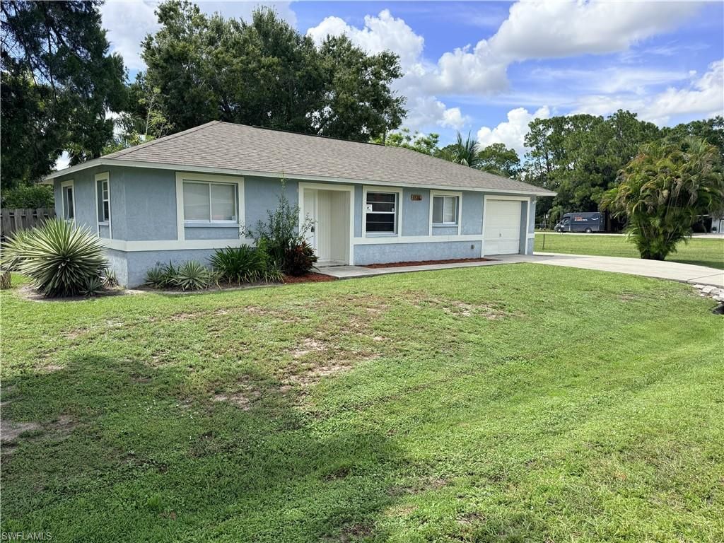 2511 W Cypress AVE, FORT MYERS, FL 33905 — exterior