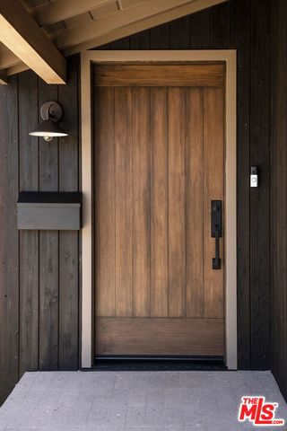 3420 Wade Street, Los Angeles, CA 90066