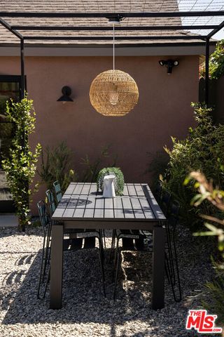 3420 Wade Street, Los Angeles, CA 90066