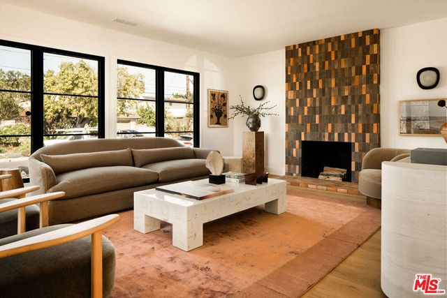 3420 Wade Street, Los Angeles, CA 90066