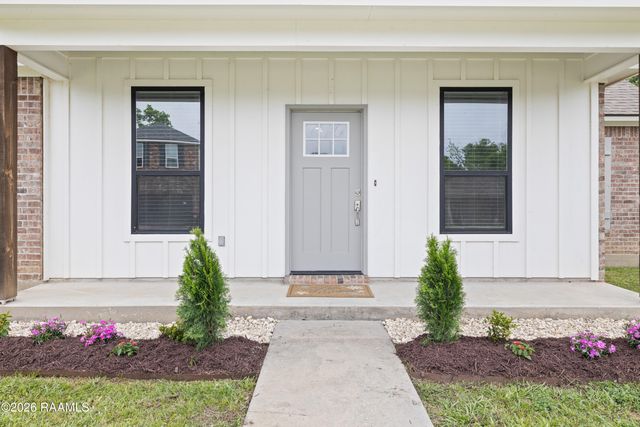 106 Tyreek Drive, Lafayette, LA 70506