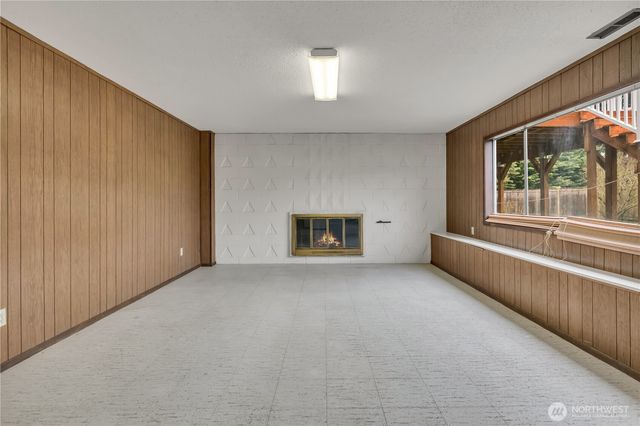 31402 28th Place SW, Federal Way, WA 98023