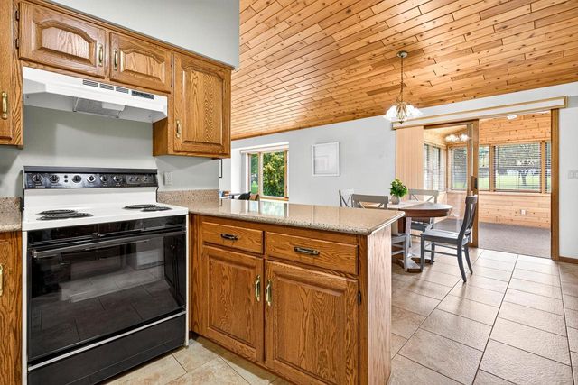 W6561 CEDAR LANE, Greenville, WI 54913
