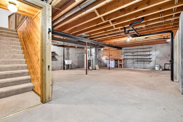 W6561 CEDAR LANE, Greenville, WI 54913