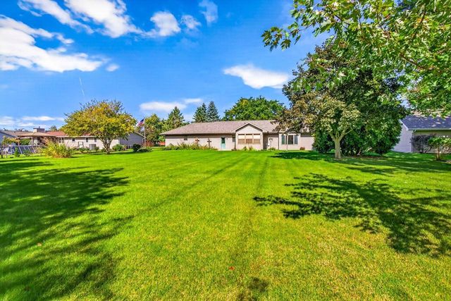 W6561 CEDAR LANE, Greenville, WI 54913