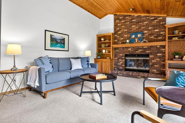 W6561 CEDAR LANE, Greenville, WI 54913