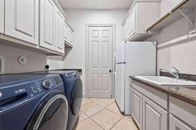 4519 Oxbow Circle W, Fulshear, TX 77441