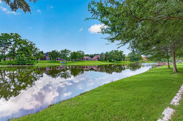 4519 Oxbow Circle W, Fulshear, TX 77441