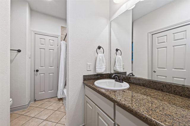 4519 Oxbow Circle W, Fulshear, TX 77441