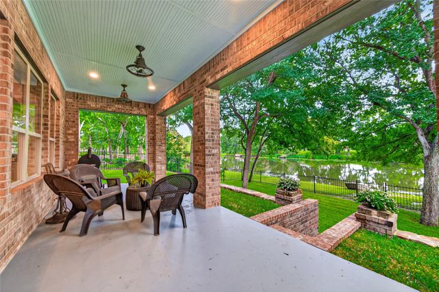 4519 Oxbow Circle W, Fulshear, TX 77441