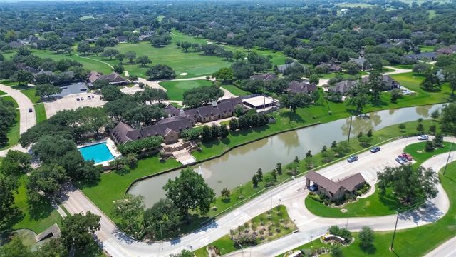 4519 Oxbow Circle W, Fulshear, TX 77441