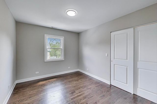 4305 N Mobile Avenue, Chicago, IL 60634