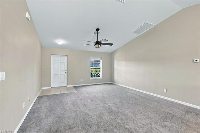 1615 NE 34th LN, Cape Coral, FL 33909