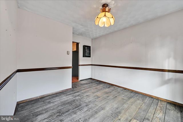 39 MINE RD, Lebanon, PA 17042