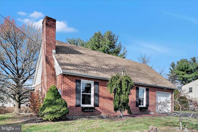 39 MINE RD, Lebanon, PA 17042