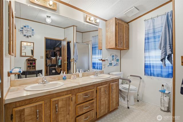 549 NE Criscola Avenue, College Place, WA 99324