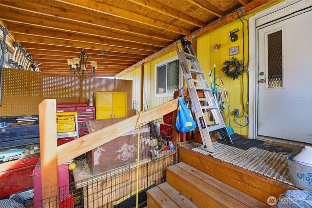 549 NE Criscola Avenue, College Place, WA 99324