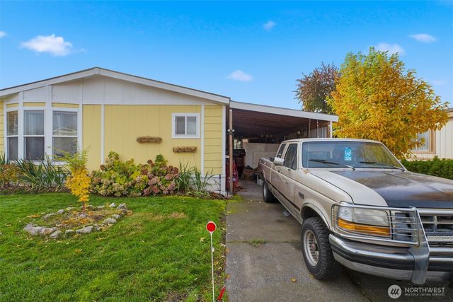 549 NE Criscola Avenue, College Place, WA 99324
