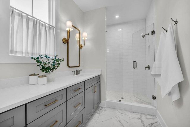 2576 Butlers Green Circle 7, Chattanooga, TN 37421