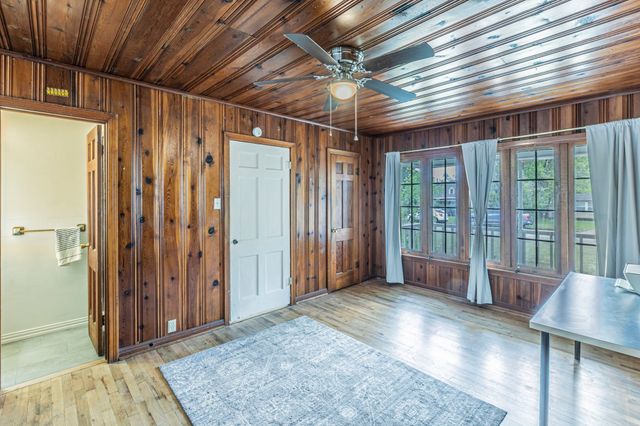 3205 Live Oak Avenue, Waco, TX 76708