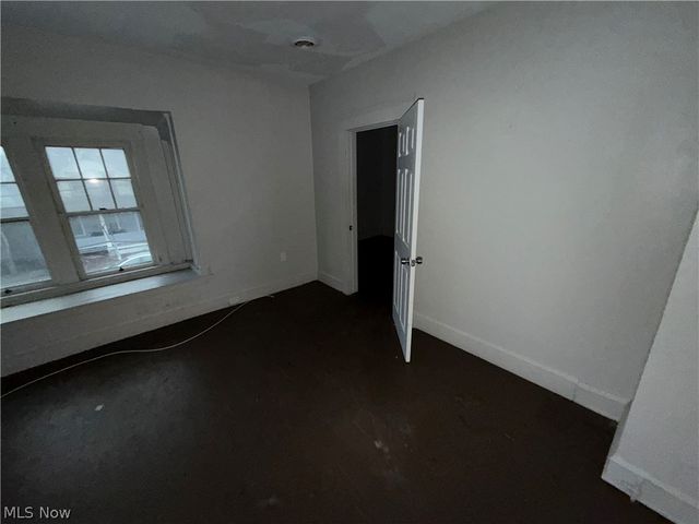 3185 W 58th Street, Cleveland, OH 44102