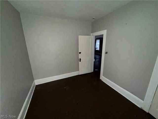 3185 W 58th Street, Cleveland, OH 44102