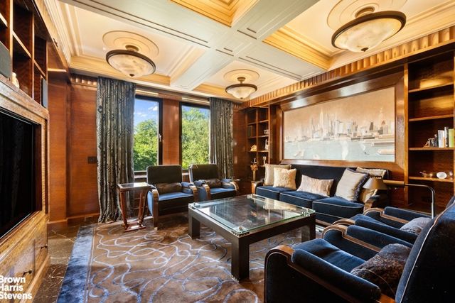 1215 5th Ave Apt 6B, New York City, NY 10029