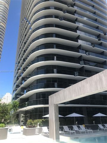 55 SW 9th St 1607, Miami, FL 33130