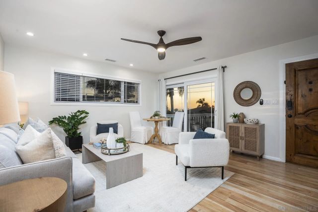 1467 Froude, San Diego, CA 92107