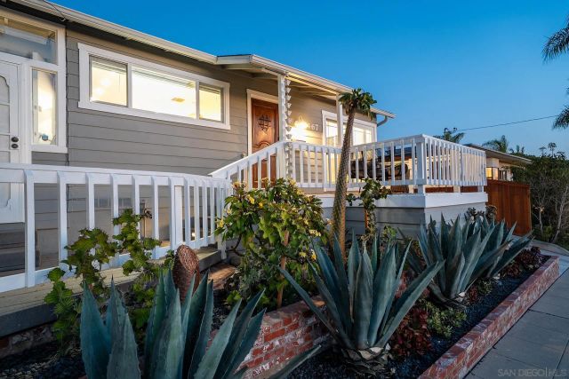 1467 Froude, San Diego, CA 92107