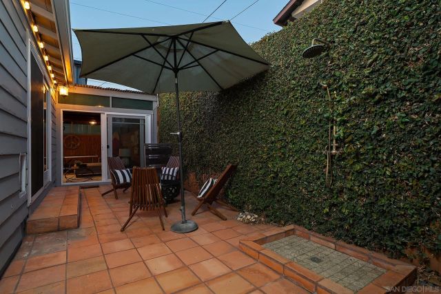 1467 Froude, San Diego, CA 92107