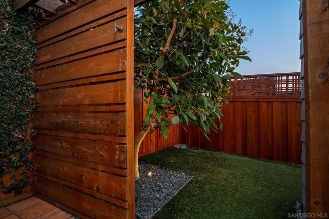 1467 Froude, San Diego, CA 92107