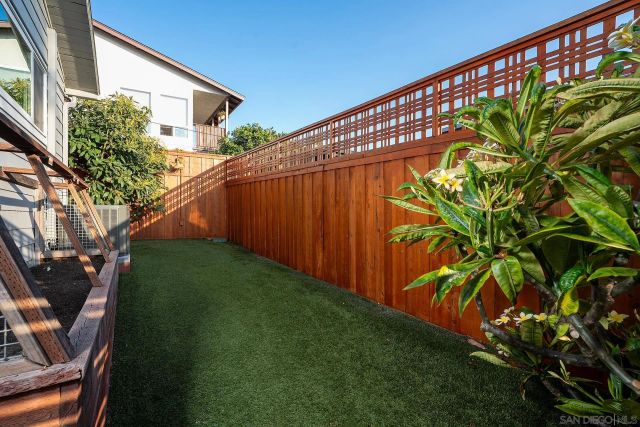 1467 Froude, San Diego, CA 92107