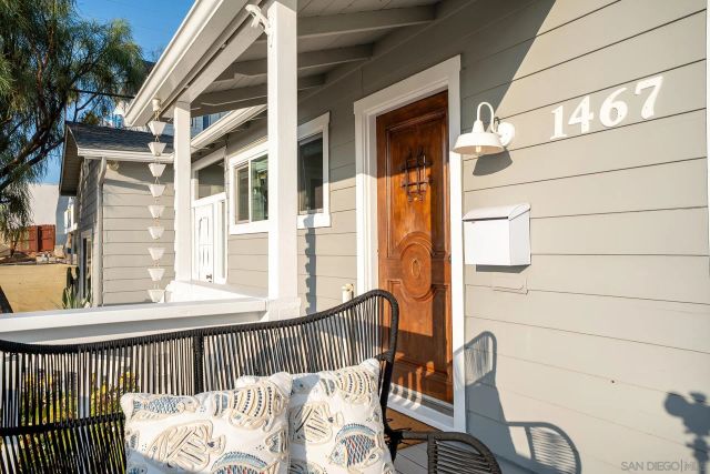 1467 Froude, San Diego, CA 92107