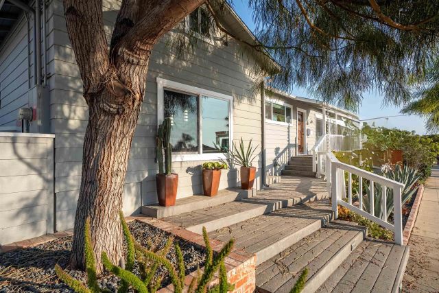1467 Froude, San Diego, CA 92107