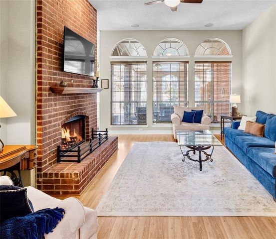 5036 Ridgecrest Drive, The Colony, TX 75056