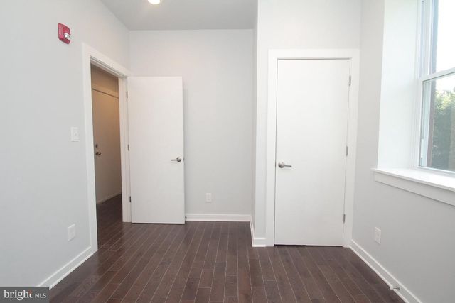 3910 W GIRARD AVE, Philadelphia, PA 19104