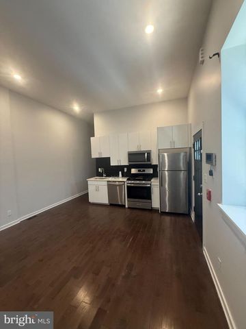 3910 W GIRARD AVE, Philadelphia, PA 19104