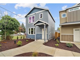 6050 Se 136th Ave, Portland, OR 97236