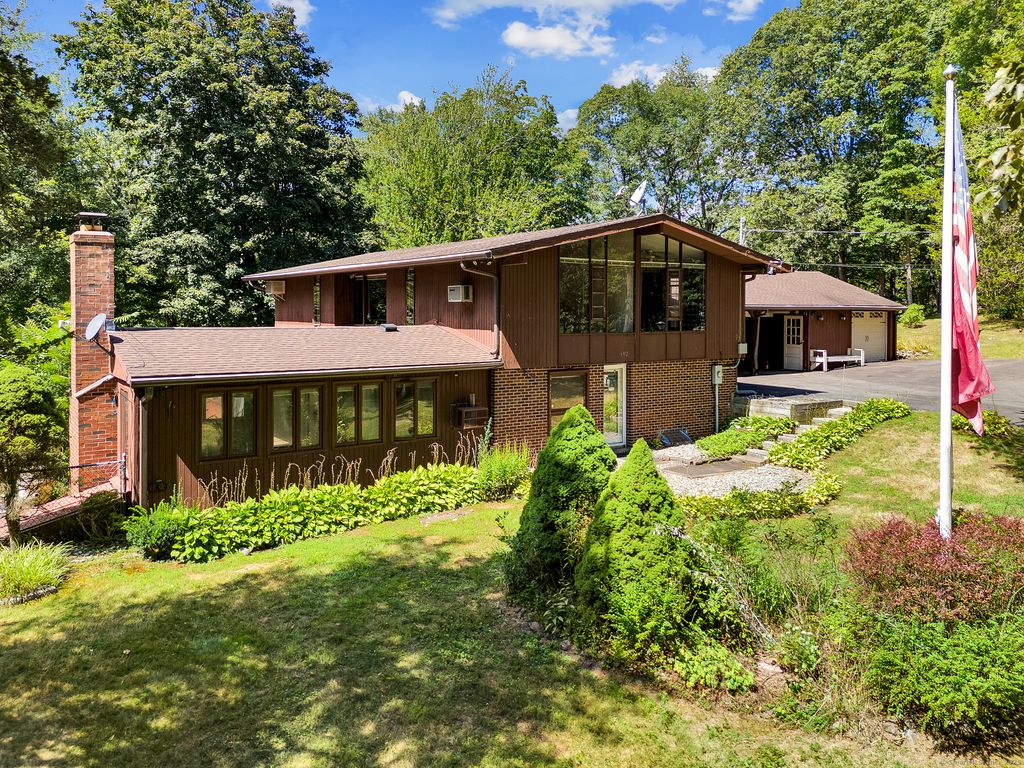 92 Dunn Hill Road, Durham, CT 06422