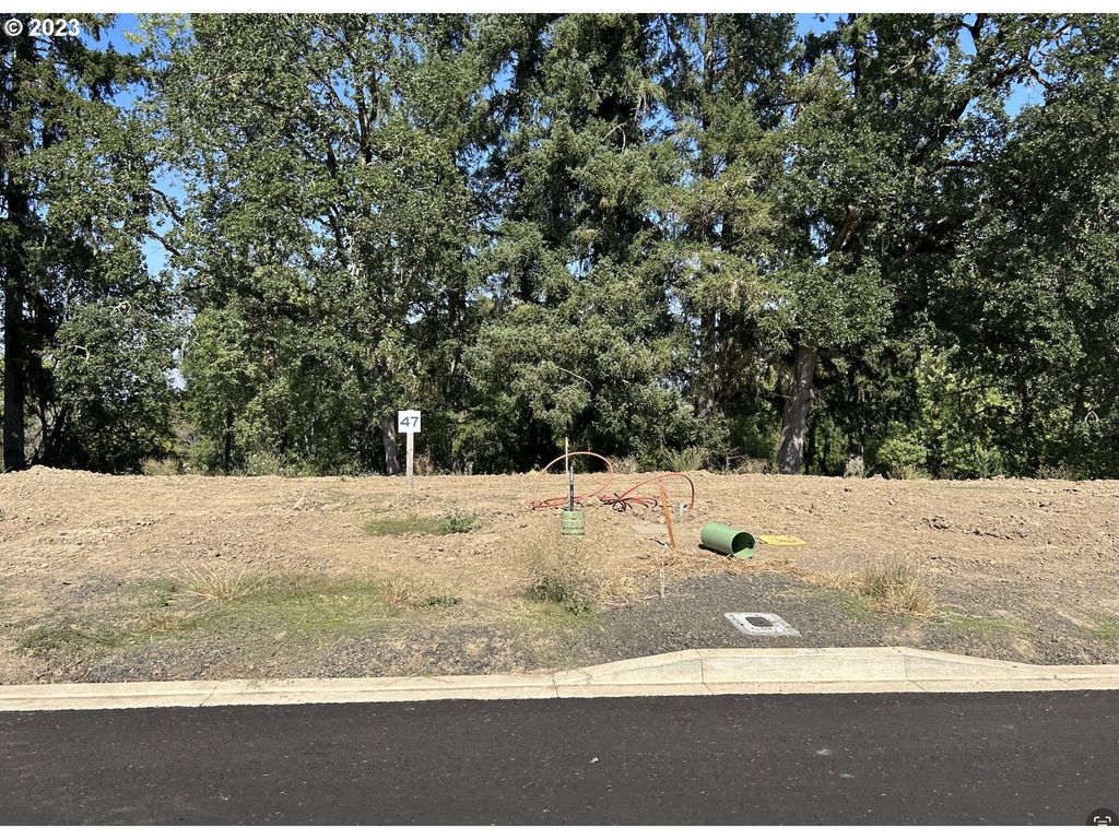 3072 Nw Pinehurst Dr 47, Mc Minnville, OR 97128