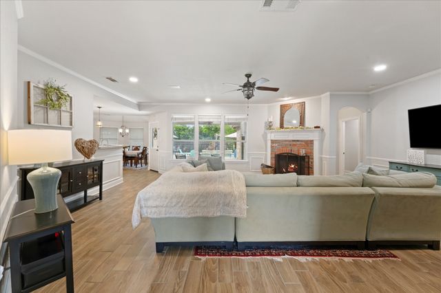 4606 Bluebird Lane, Mansfield, TX 76063
