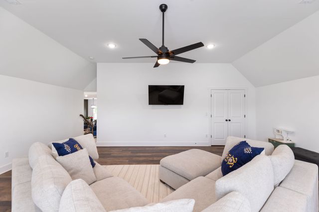 1578 Angus Way, Greenbrier, TN 37073
