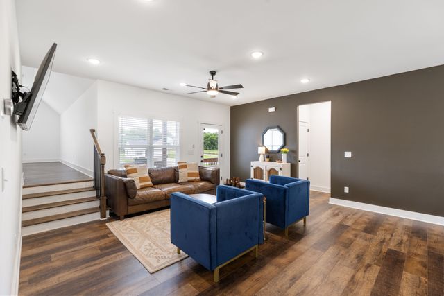 1578 Angus Way, Greenbrier, TN 37073