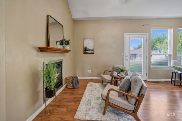 1963 Julie Lane, Twin Falls, ID 83301