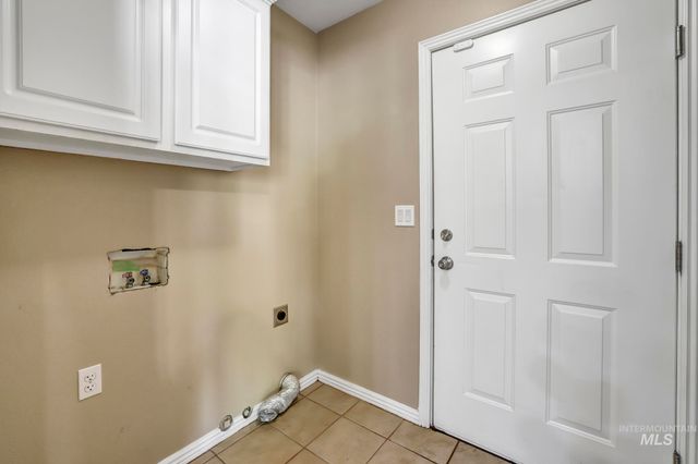 1963 Julie Lane, Twin Falls, ID 83301